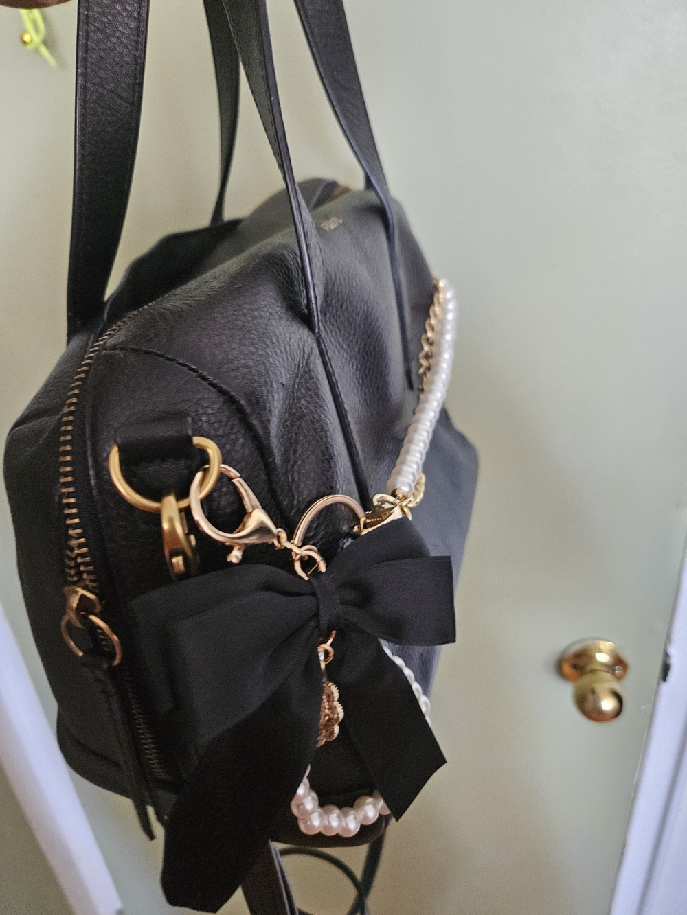 Fossil Black Leather Satchel with Pearl Chain - Picture 4 of 10